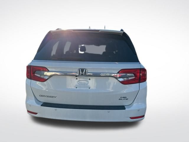 2019 Honda Odyssey Elite photo 4