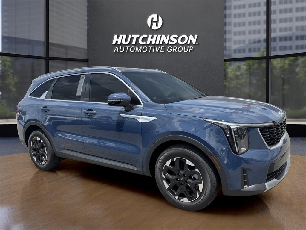 2025 Kia Sorento S's photo