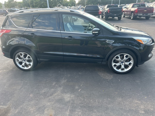 Used 2014 Ford Escape Titanium with VIN 1FMCU9J93EUC85162 for sale in Apple Valley, Minnesota