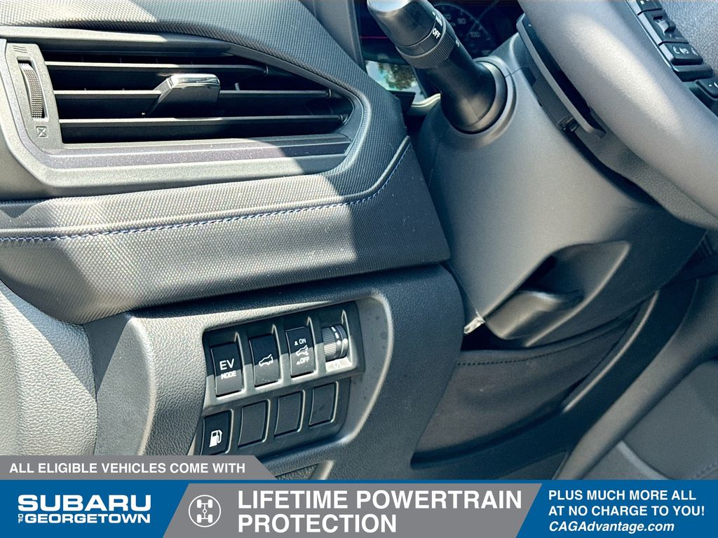 2025 Subaru Forester Limited photo 7
