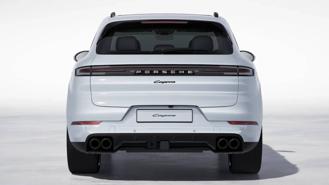 2026 Porsche Cayenne E-Hybrid photo 7