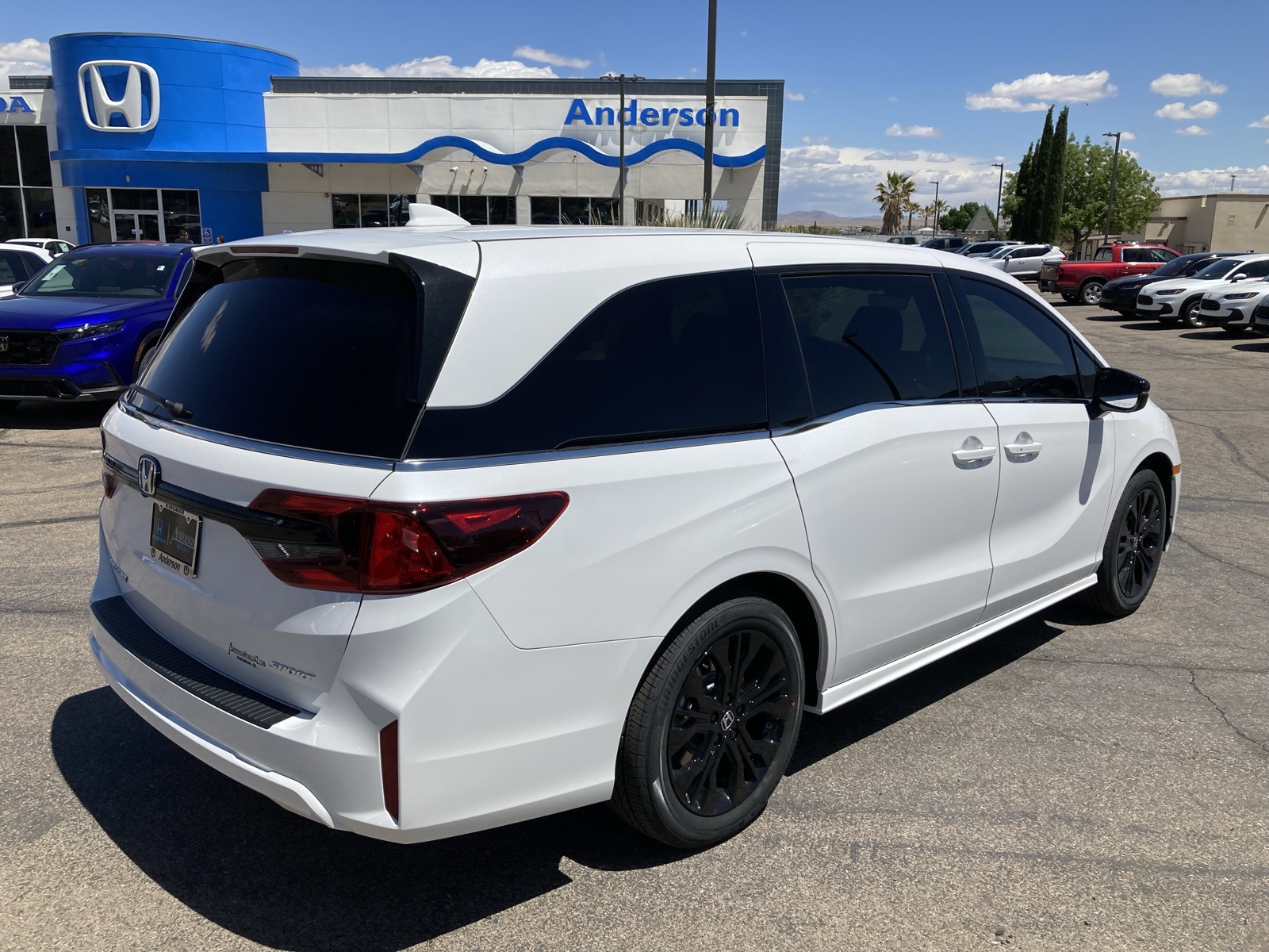2025 Honda Odyssey photo 5