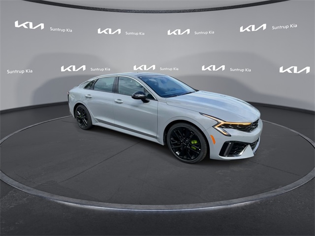 2026 Kia K5 GT photo 2