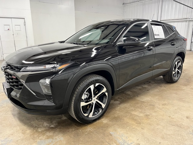 2024 Chevrolet Trax photo 3