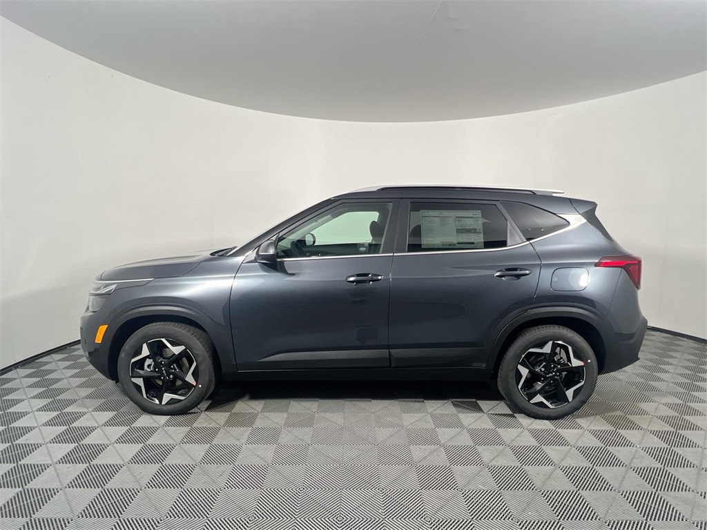 2026 Kia Seltos EX photo 6