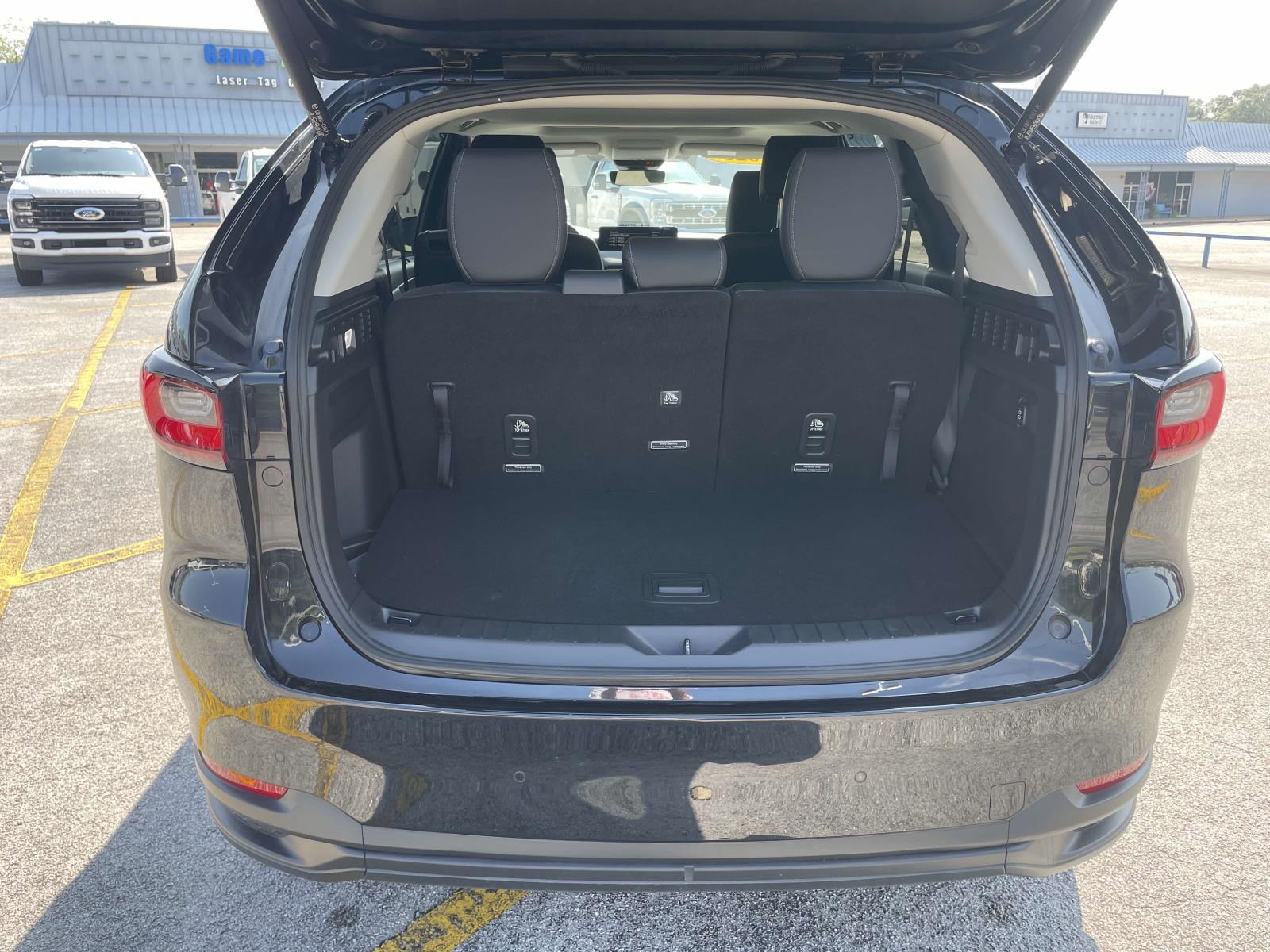 2025 Mazda CX-90 3.3 Turbo Preferred photo 10