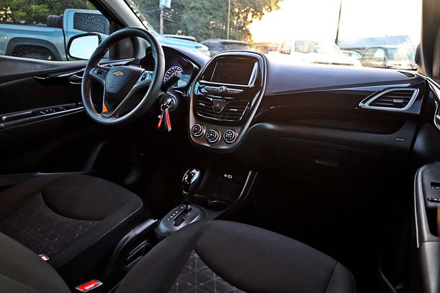 2021 Chevrolet Spark 1LT photo 32
