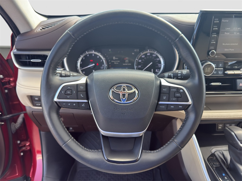 2022 Toyota Highlander XLE photo 10