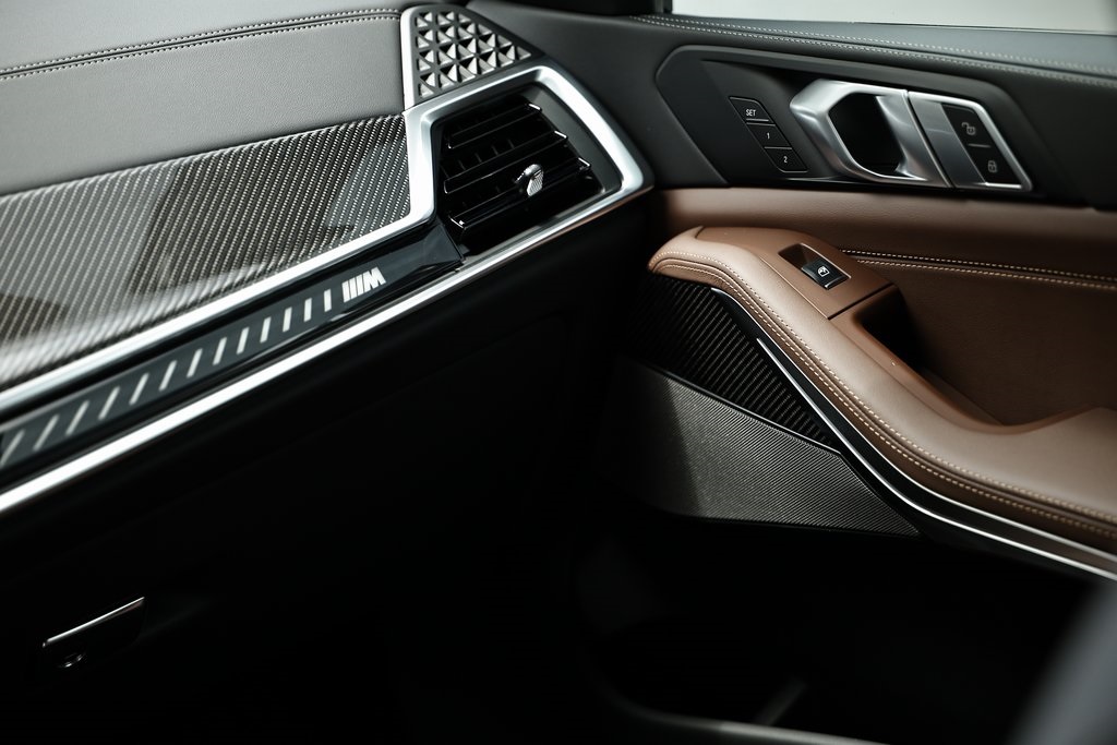 2026 Bmw X7 M60i photo 27