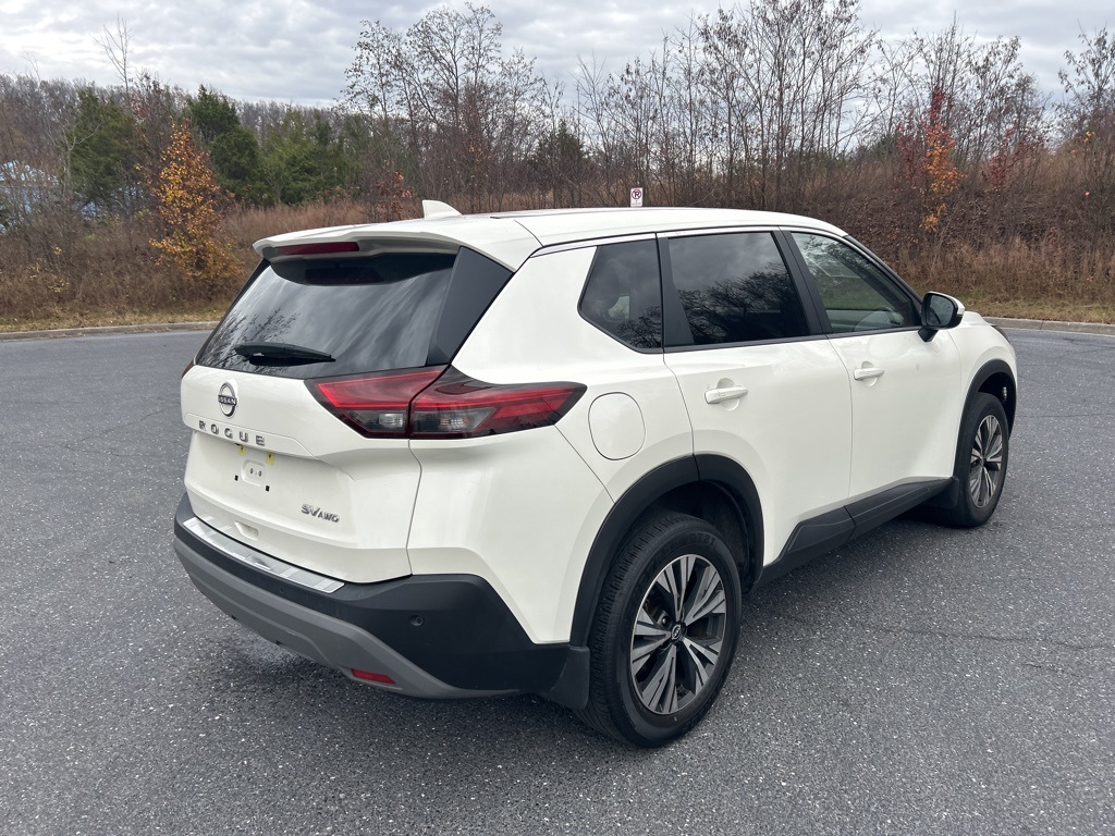 2023 Nissan Rogue SV photo 2