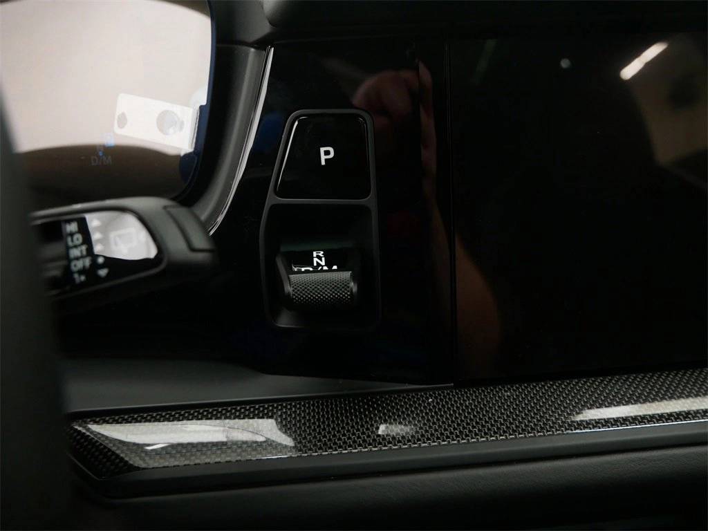 2025 Porsche Cayenne GTS photo 23