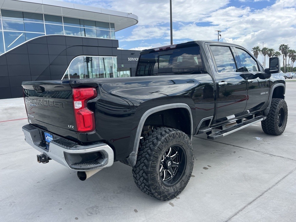 2020 Chevrolet Silverado 2500HD LTZ photo 4