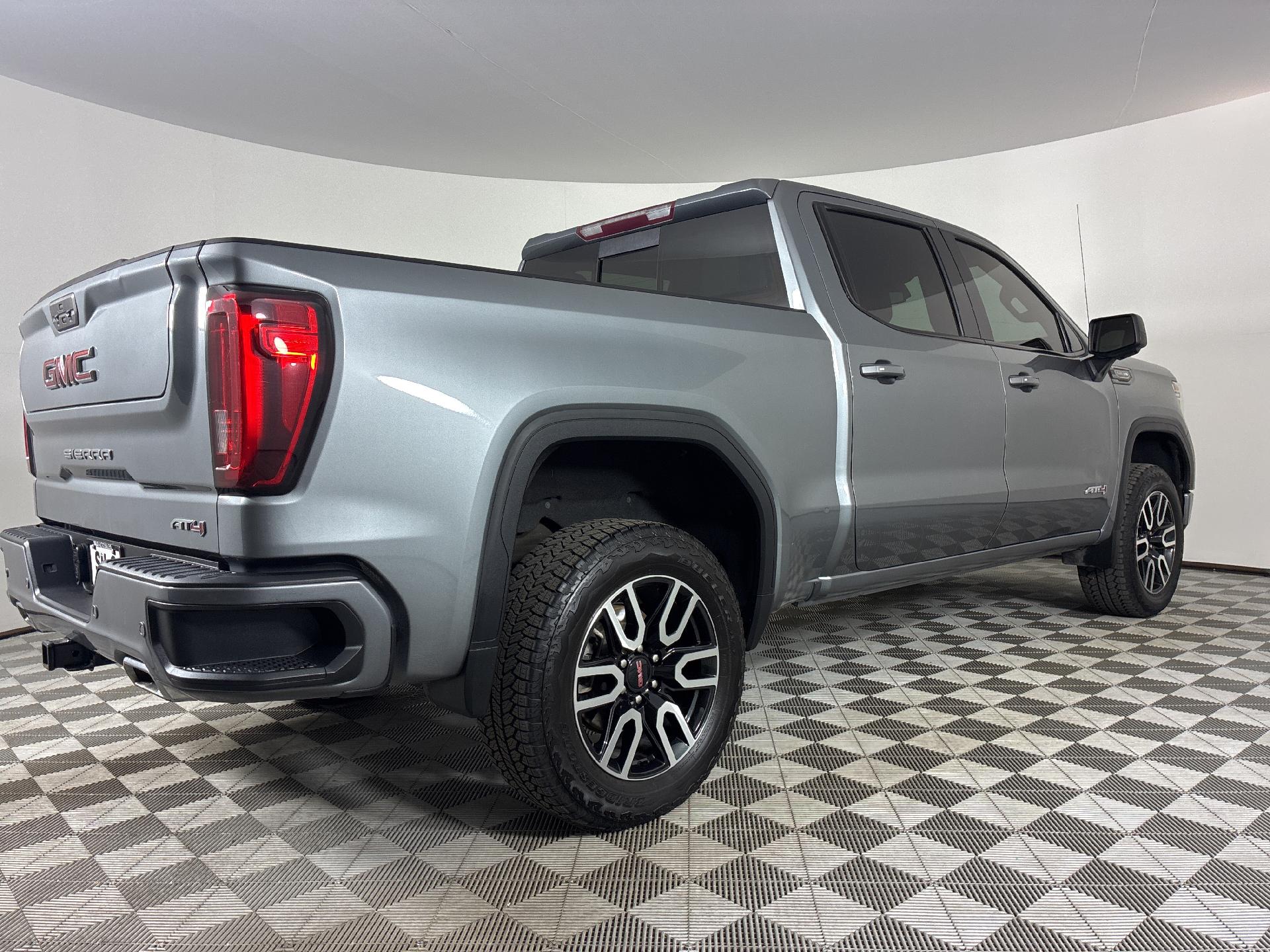 2020 Gmc Sierra 1500 AT4 photo 2