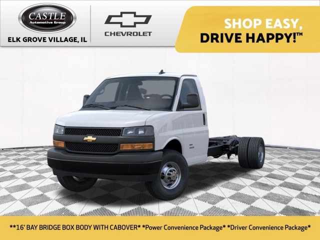 2025 Chevrolet Express Cutaway Base's photo