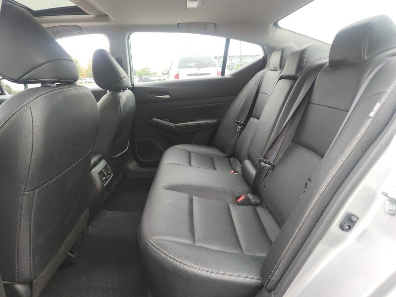 2023 Nissan Altima 2.5 SL photo 11