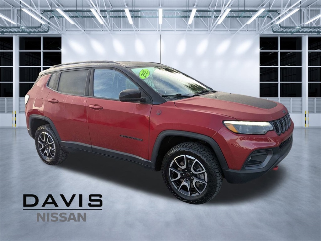 2025 Jeep Compass Trailhawk