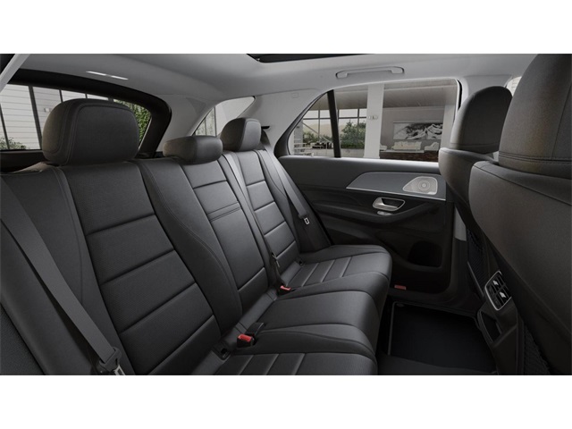 2026 Mercedes Benz GLE 450 4MATIC photo 4