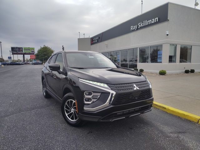 2026 Mitsubishi Eclipse Cross ES's photo