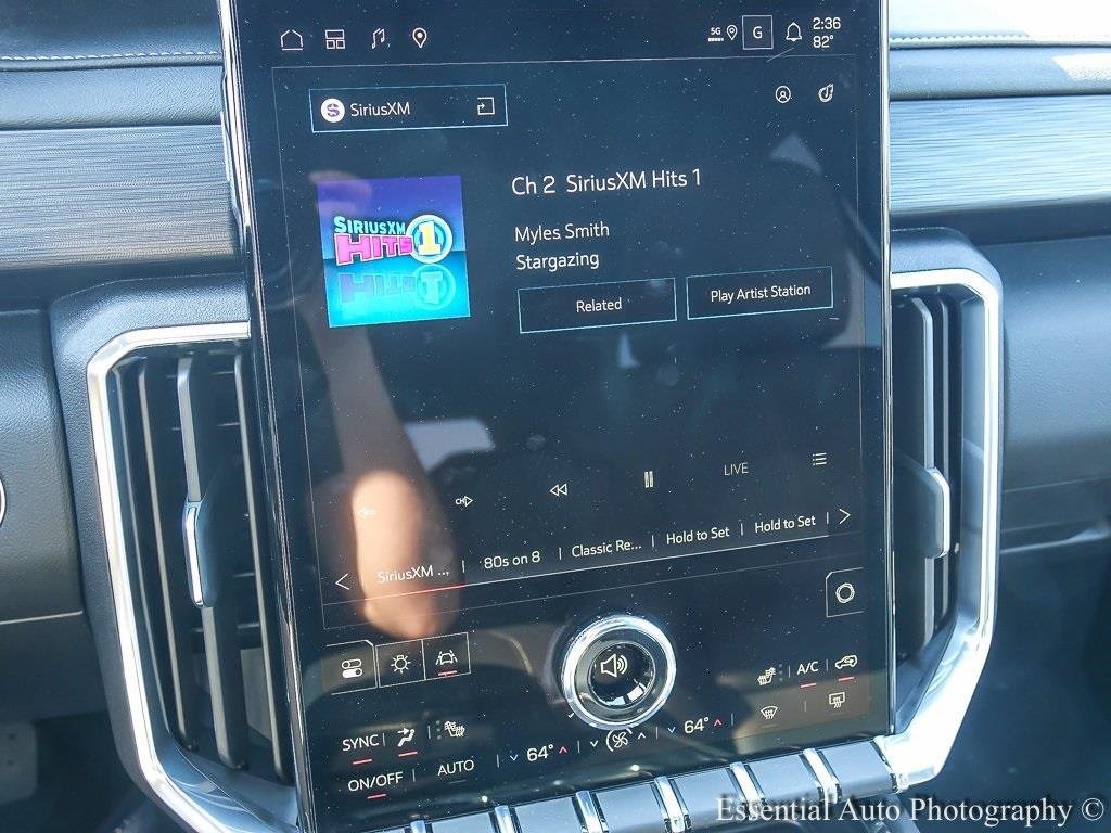 2026 GMC ACADIA - Image 17