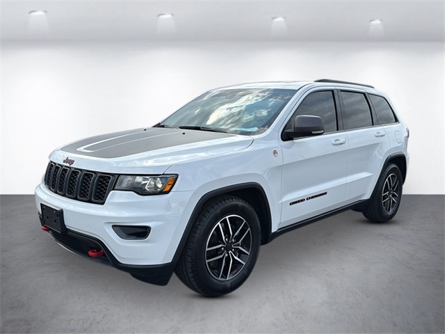 2021 Jeep Grand Cherokee Trailhawk's photo