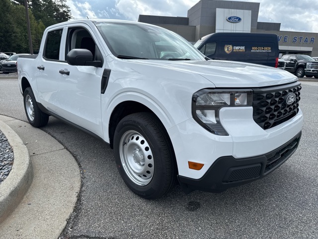 2025 Ford Maverick XL photo 2