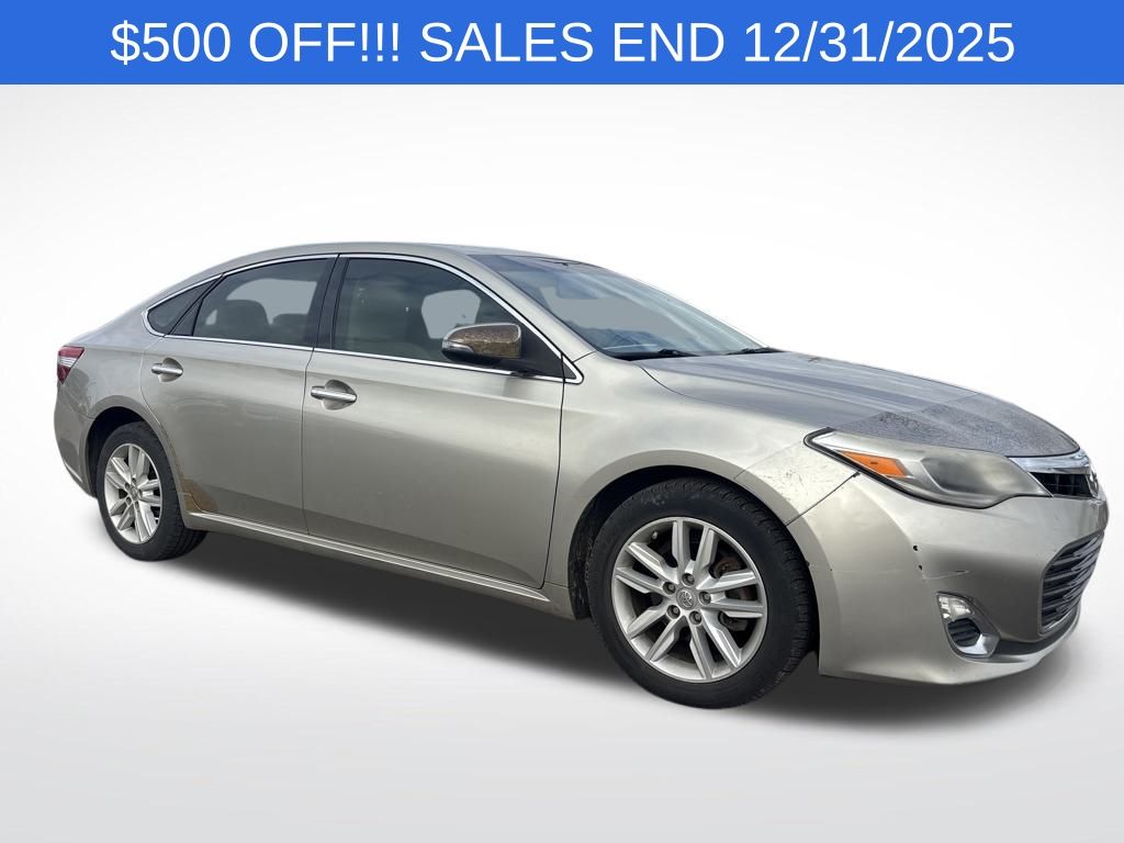 2013 Toyota Avalon XLE Premium's photo