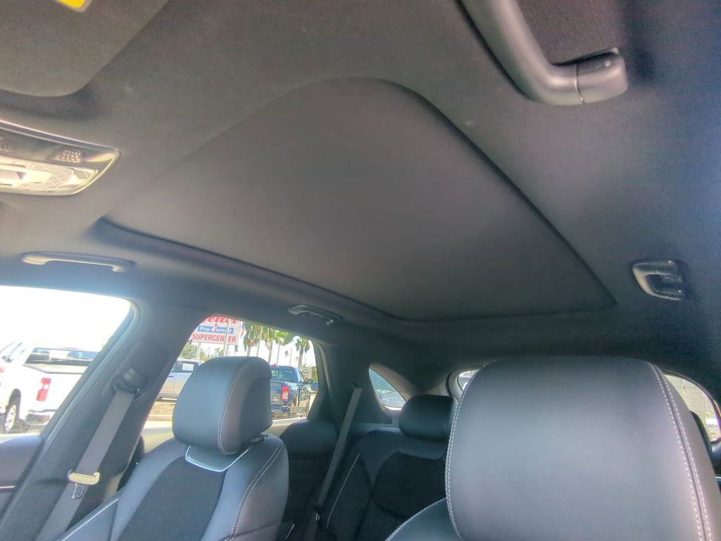 2024 Genesis GV70 3.5T Sport photo 20