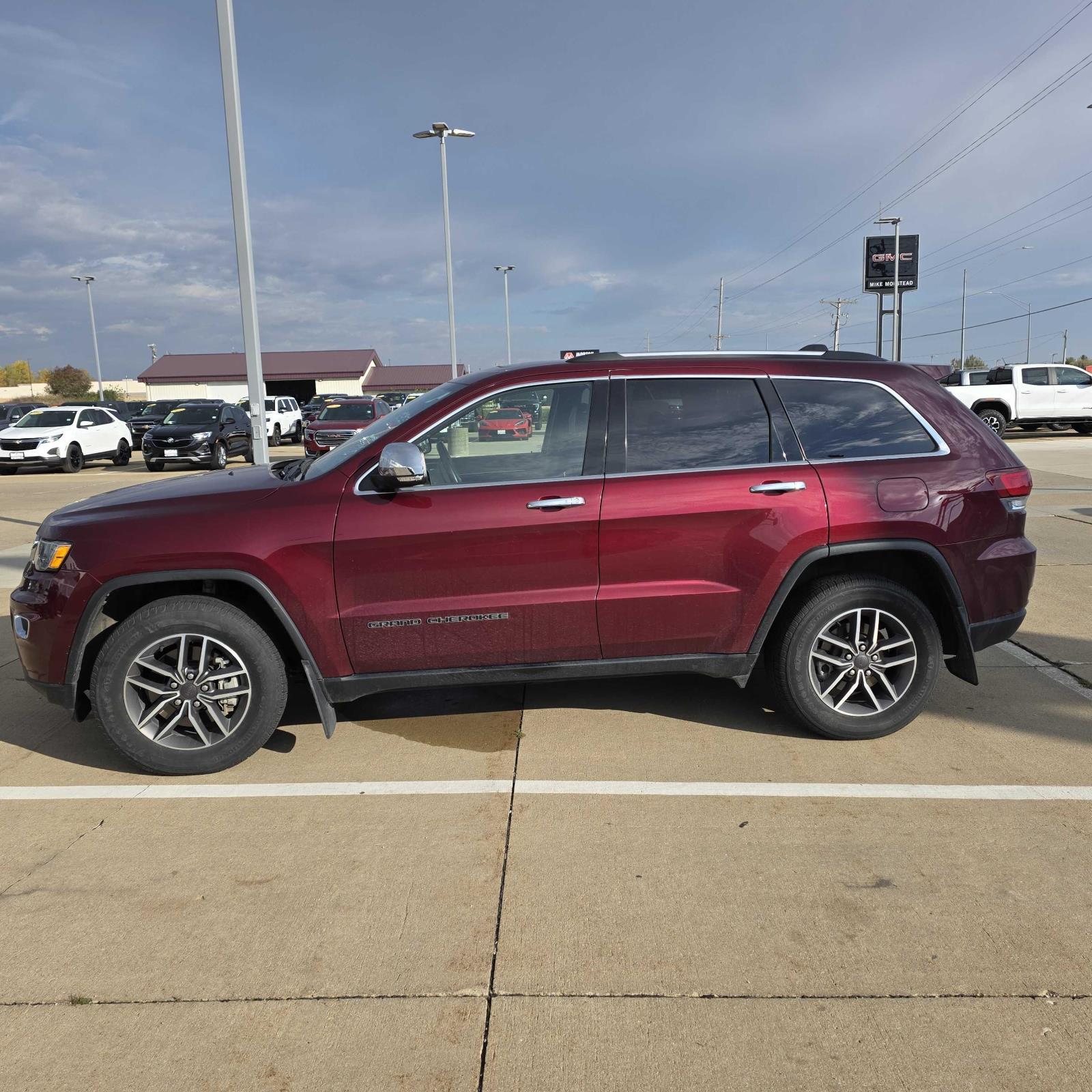 2021 Jeep Grand Cherokee Limited photo 3
