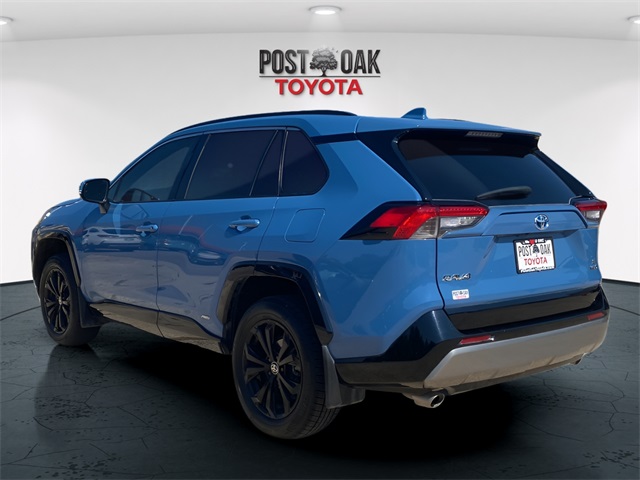 2022 Toyota RAV4 Hybrid SE photo 5