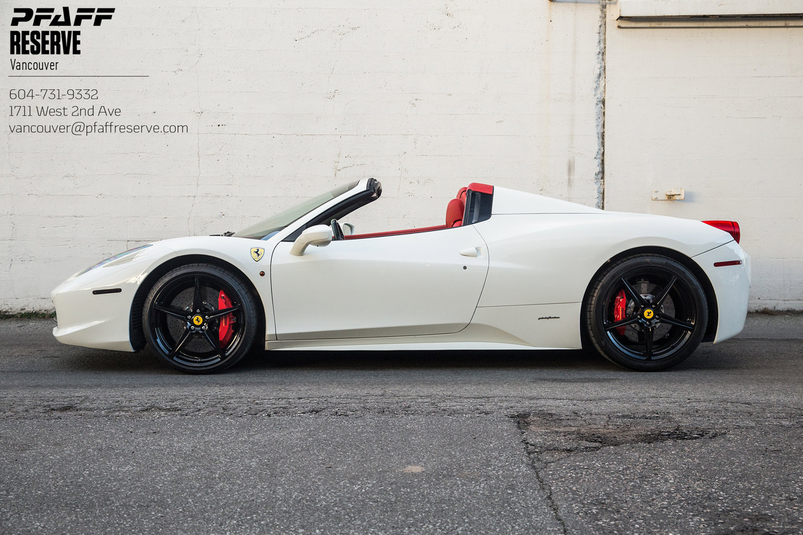 Pre-Owned 2014 Ferrari 458 Italia Spider Carbon Fiber