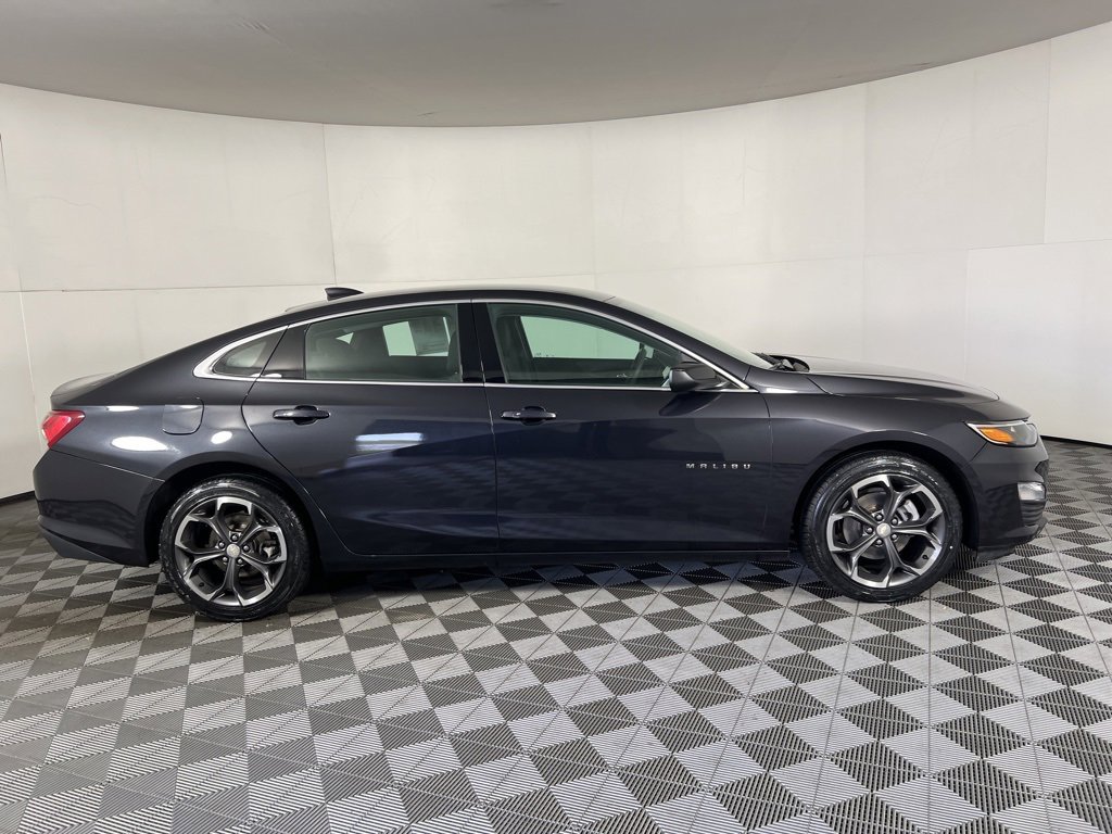 2022 Chevrolet Malibu 1LT photo 13