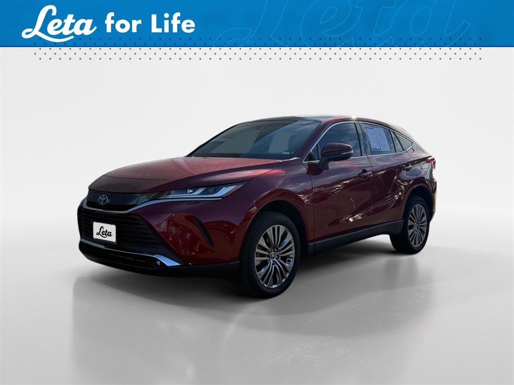 2024 Toyota Venza Limited's photo