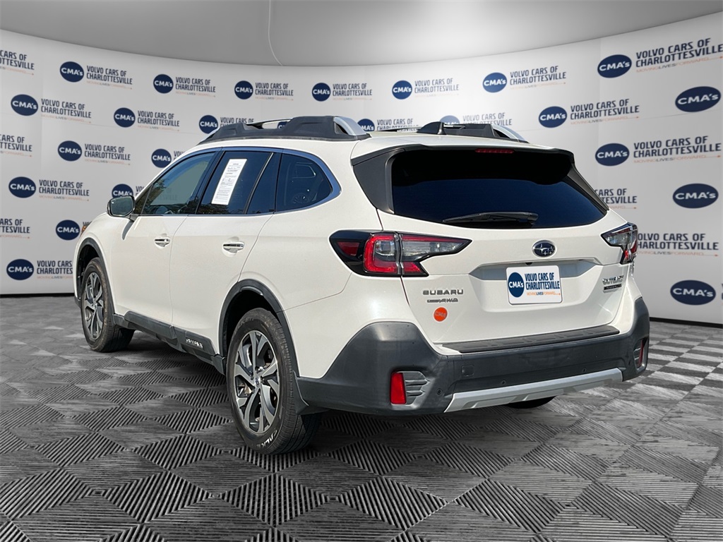 2020 Subaru Outback Touring XT photo 2