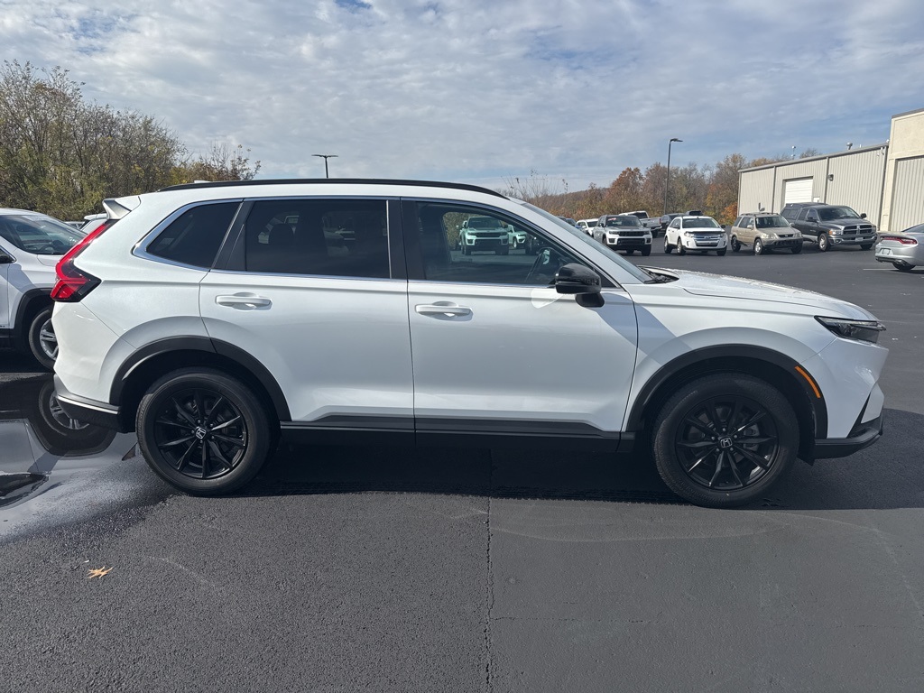 2023 Honda CR-V Hybrid Sport photo 4