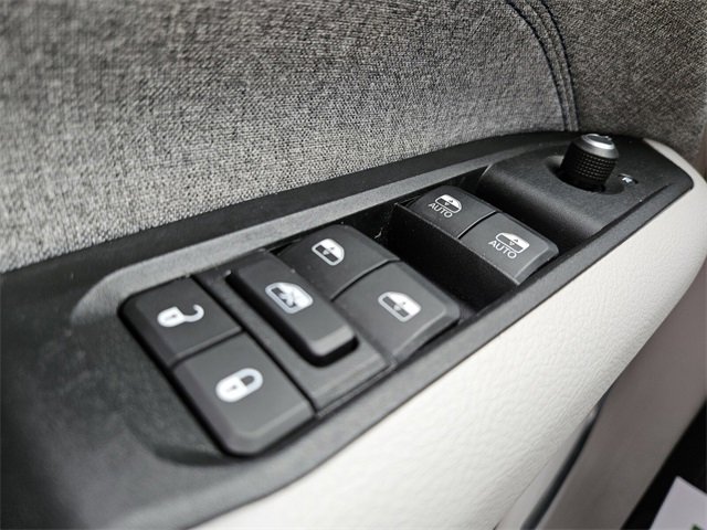 2022 Jeep Compass Latitude photo 31