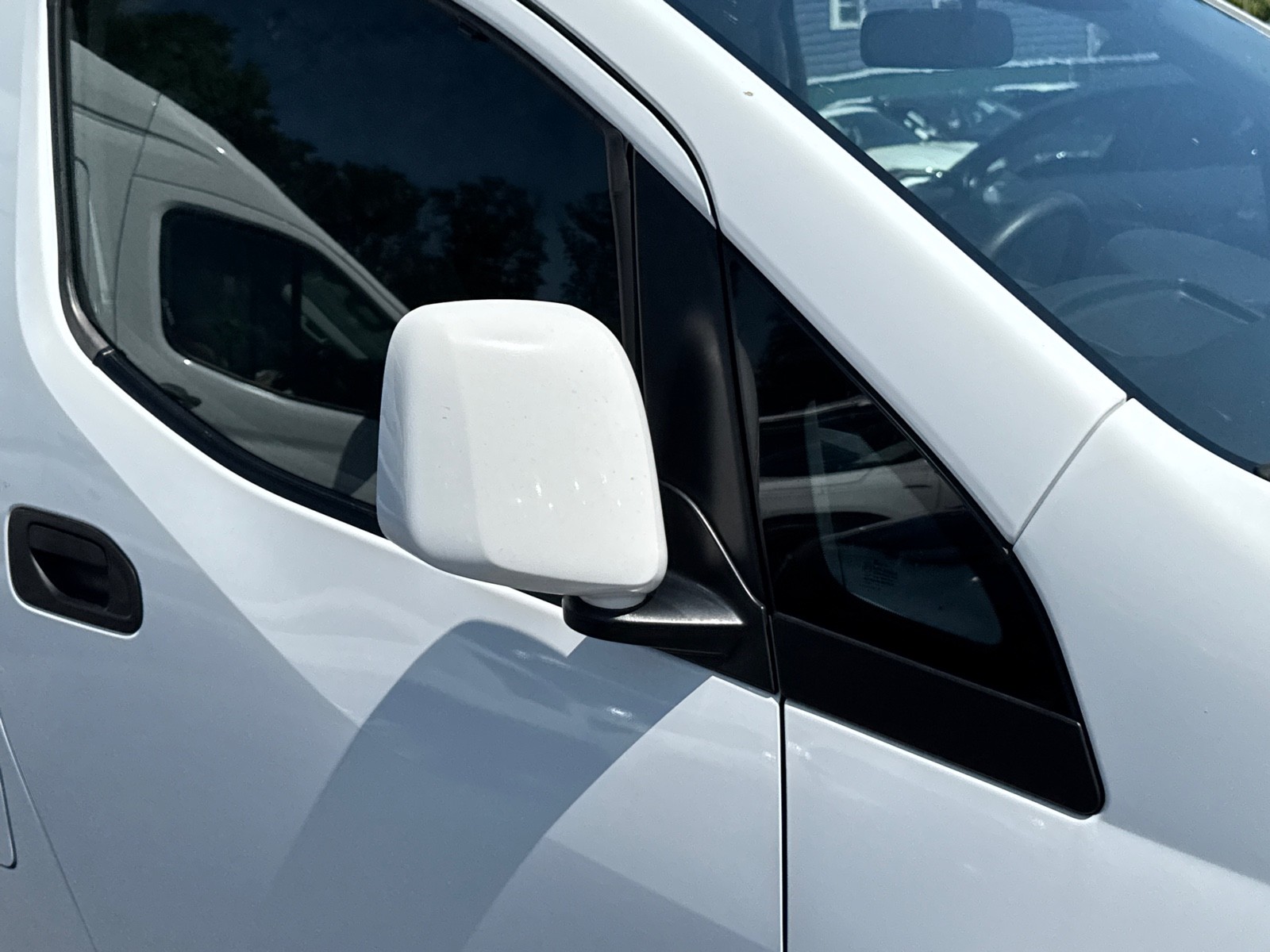 2020 Nissan NV200 SV photo 12