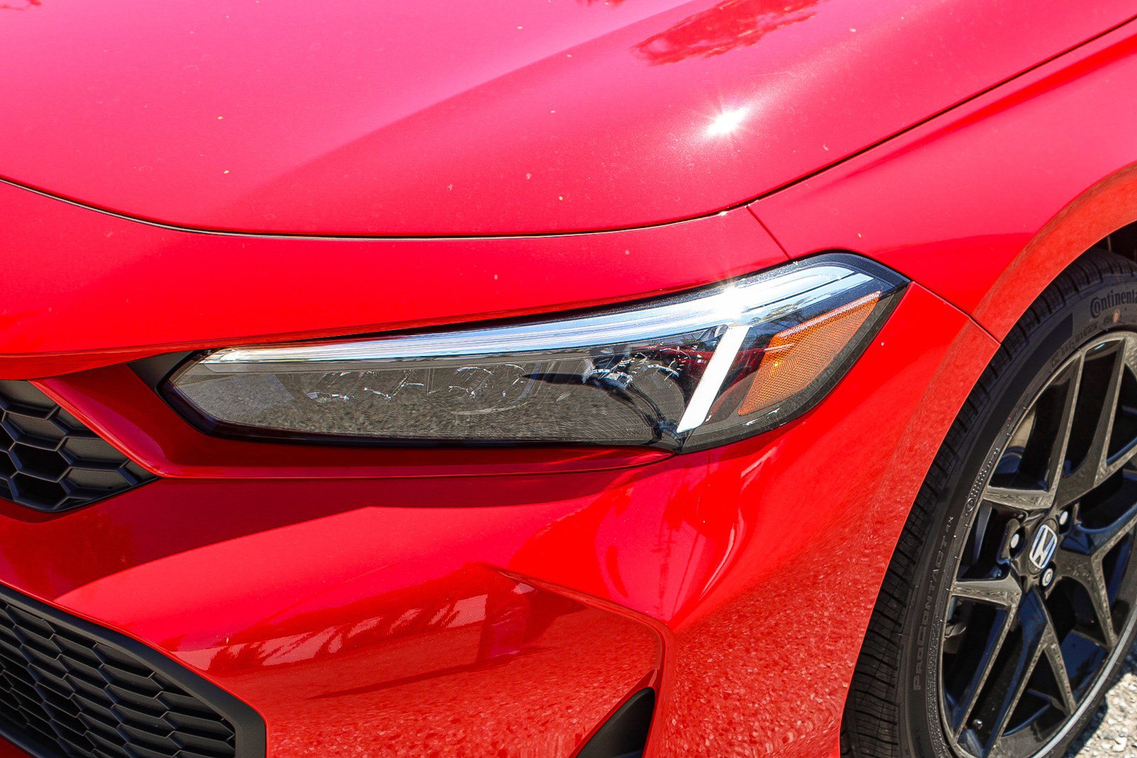 2026 Honda Civic Hatchback Hybrid Sport photo 4