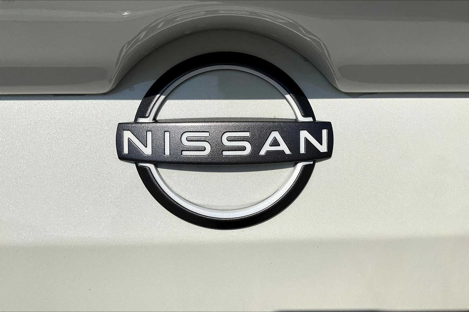 2025 Nissan Altima SV photo 8
