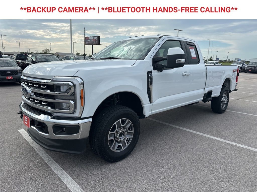 2023 Ford F-250 Lariat photo 3