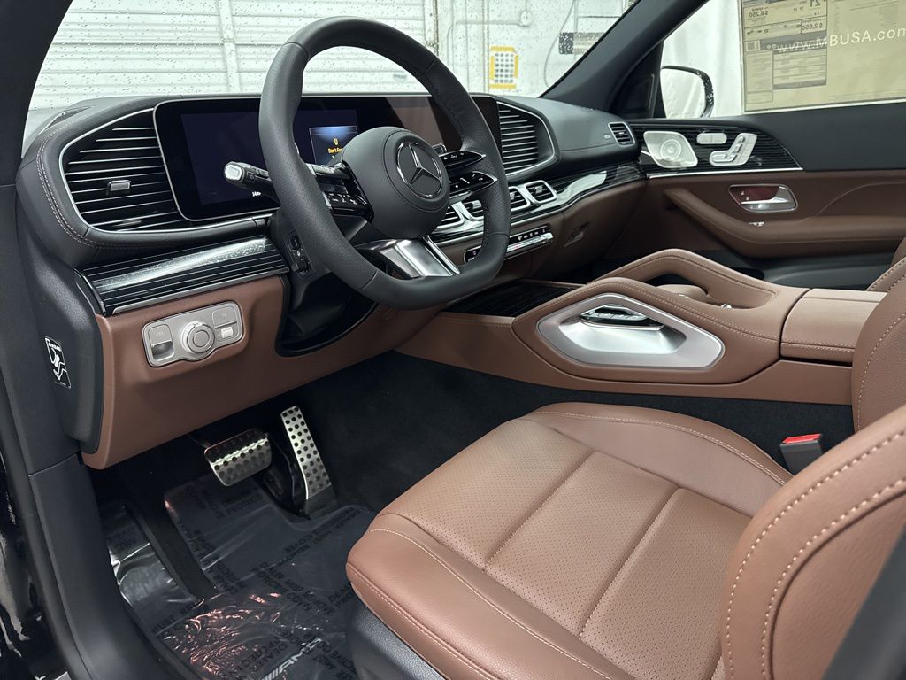 2026 Mercedes Benz GLS 450 4MATIC photo 8