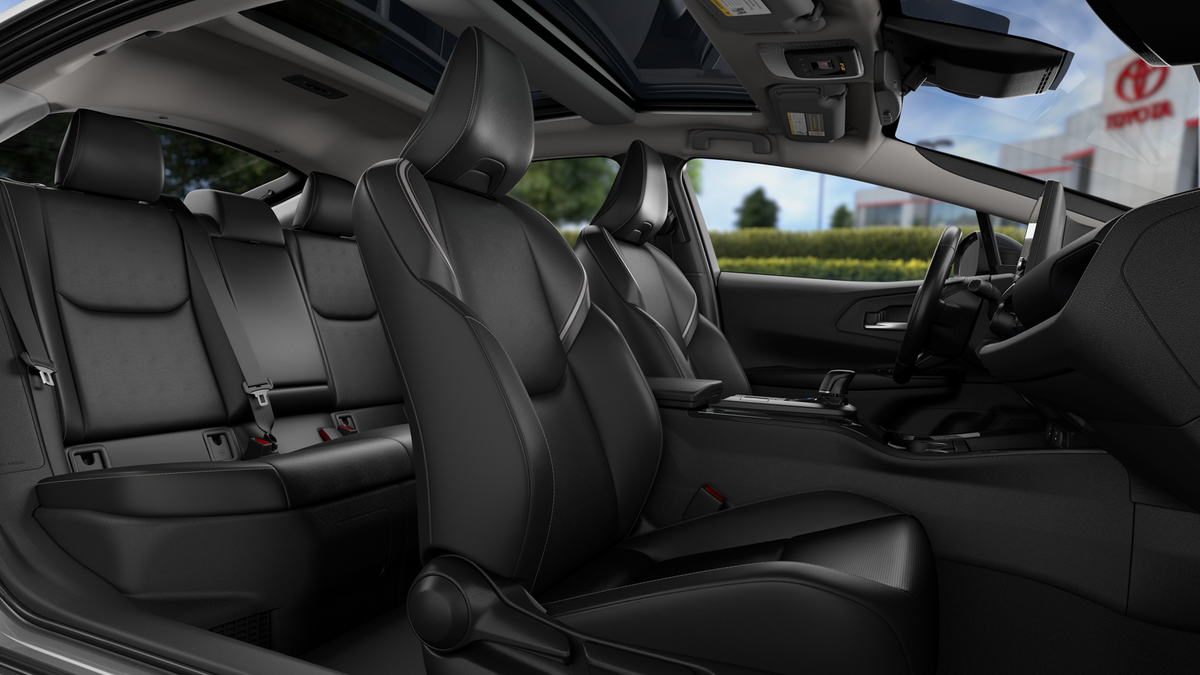 2026 Toyota Prius XLE photo 20