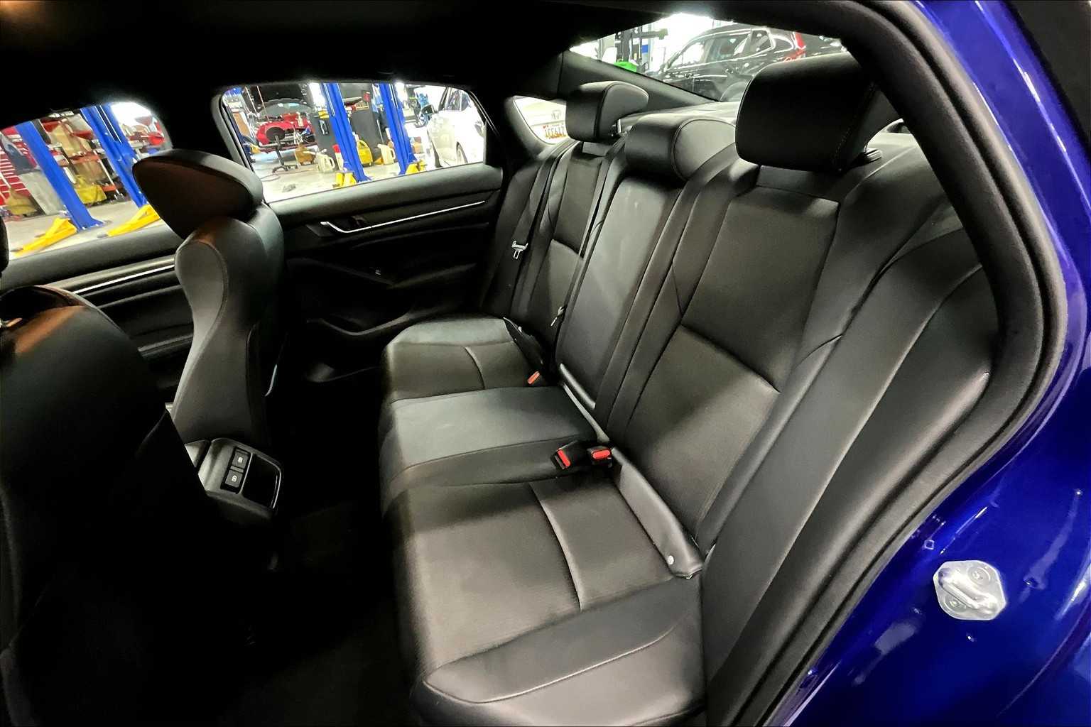 2022 Honda Accord Sport photo 19