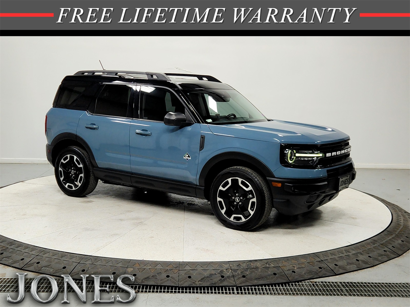 2022 Ford Bronco Sport Outer Banks's photo