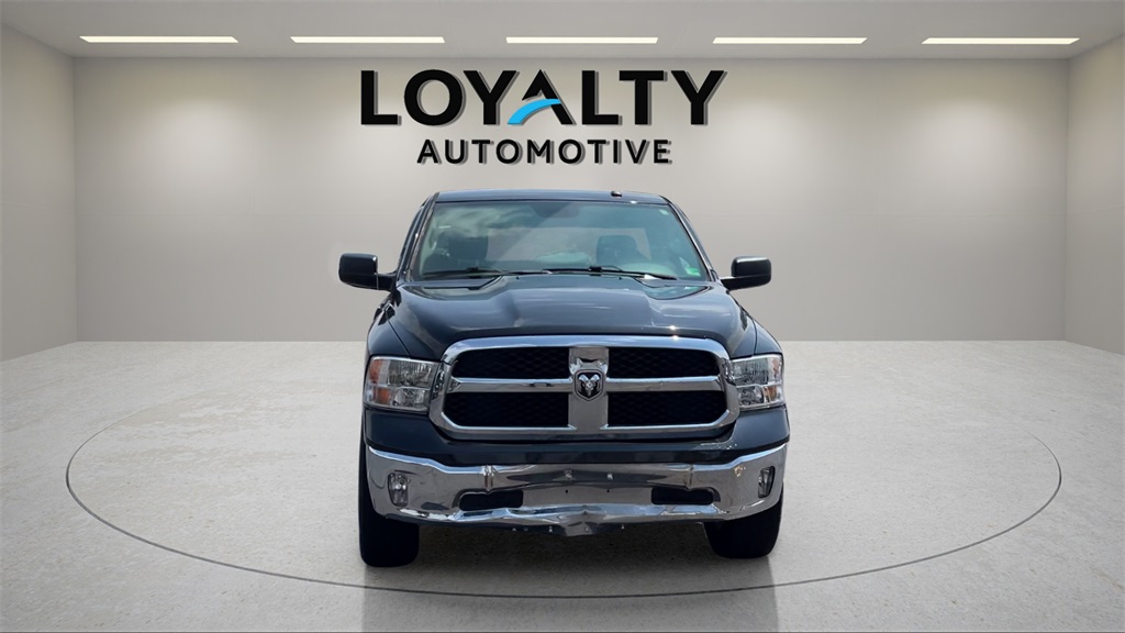2019 Ram 1500 Classic Tradesman photo 3