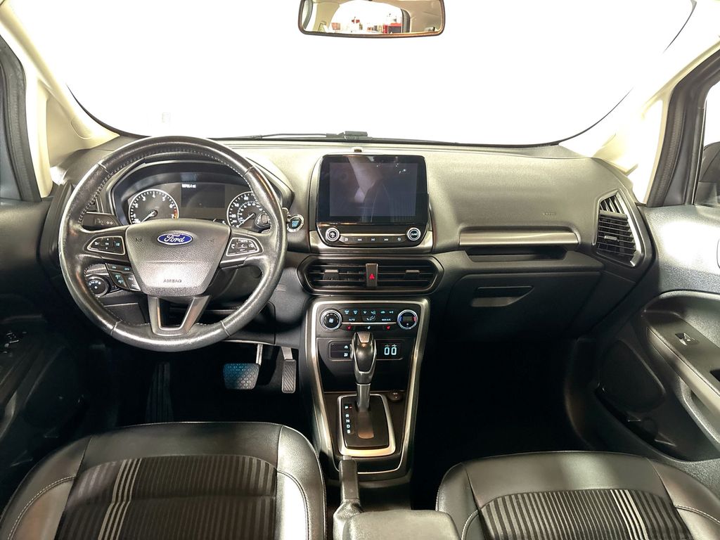 2020 Ford EcoSport SES photo 12