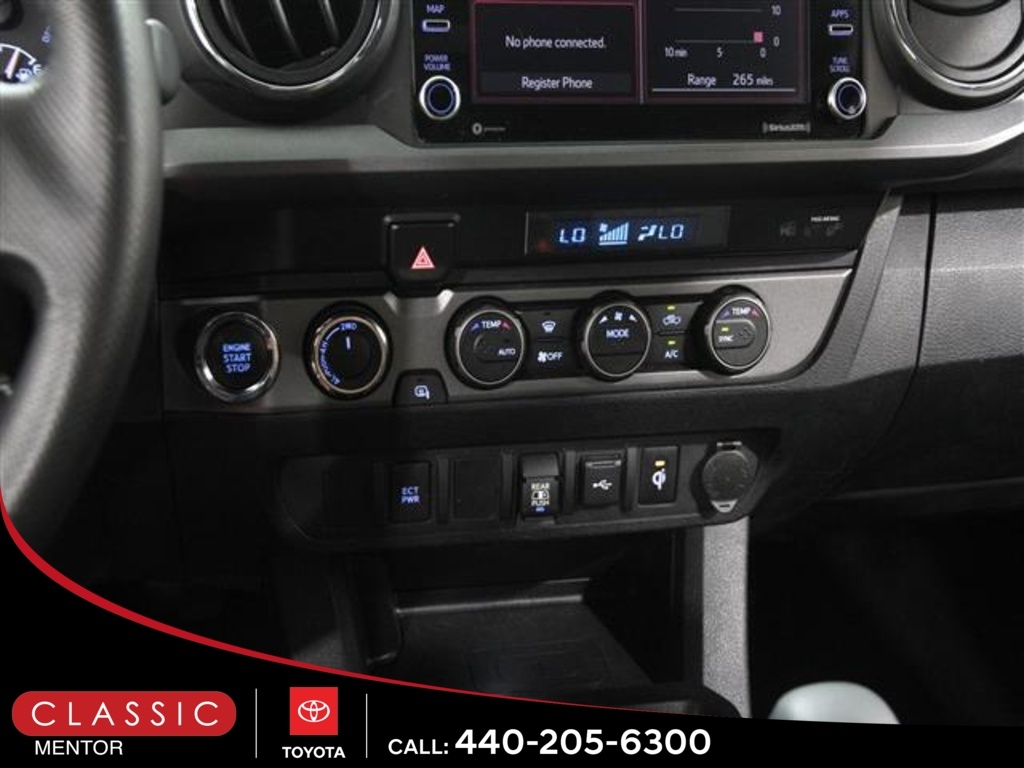 2022 Toyota Tacoma SR V6 photo 12
