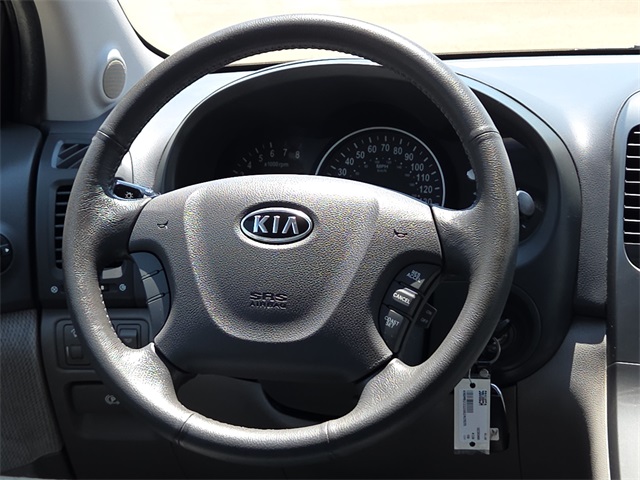 2008 Kia Sedona EX photo 7