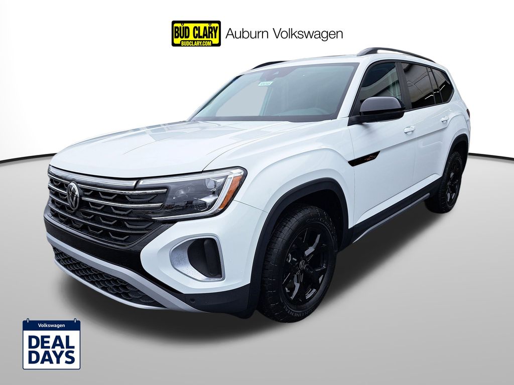 2025 Volkswagen Atlas Atlas Peak Edition's photo