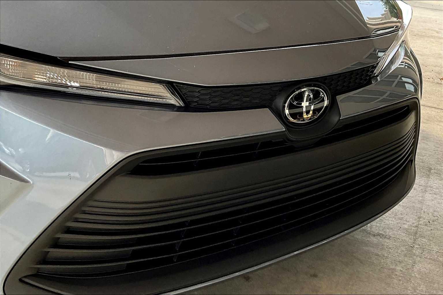2024 Toyota Corolla LE photo 55