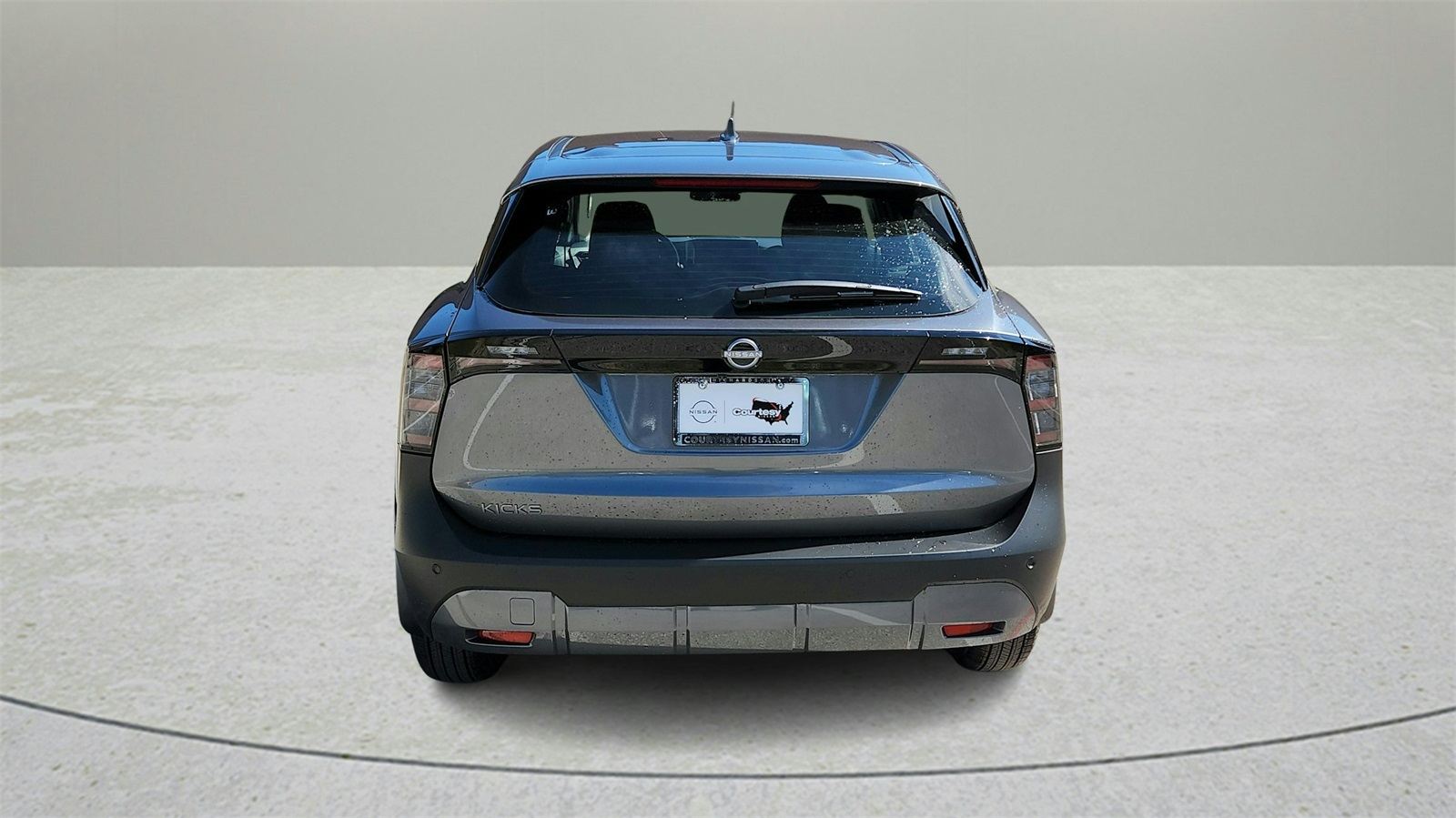 2025 Nissan Kicks Play S photo 4